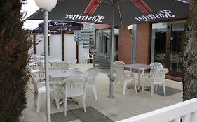 Ummen Hotel&Restaurant