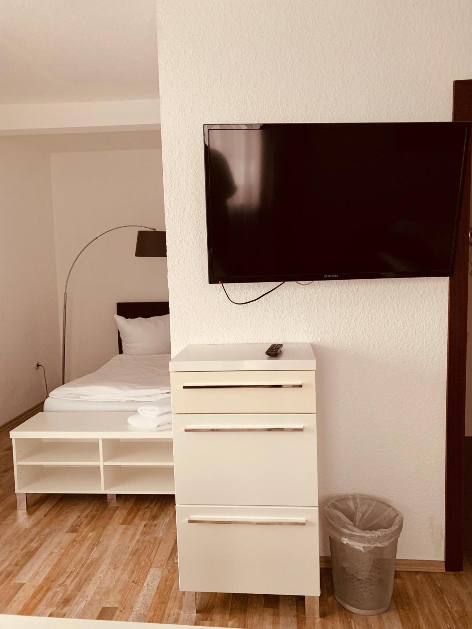 Ummen Hotel&Restaurant Barssel  الغرفة الصورة
